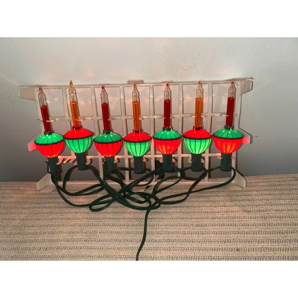 Vintage Noma Bubble Lites, specifically a 7-light set